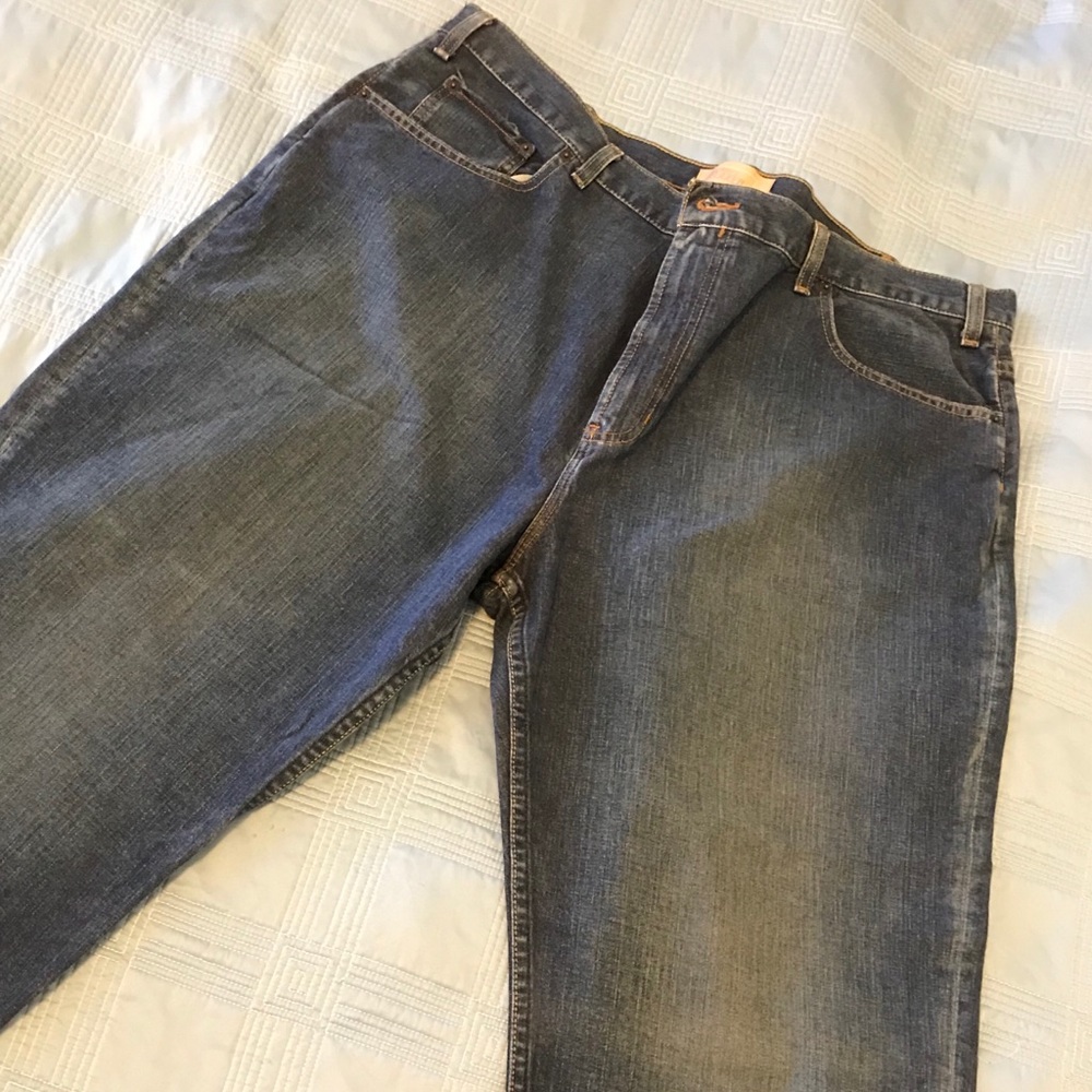 Old Navy Relaxed Jeans. New, size: 42x30